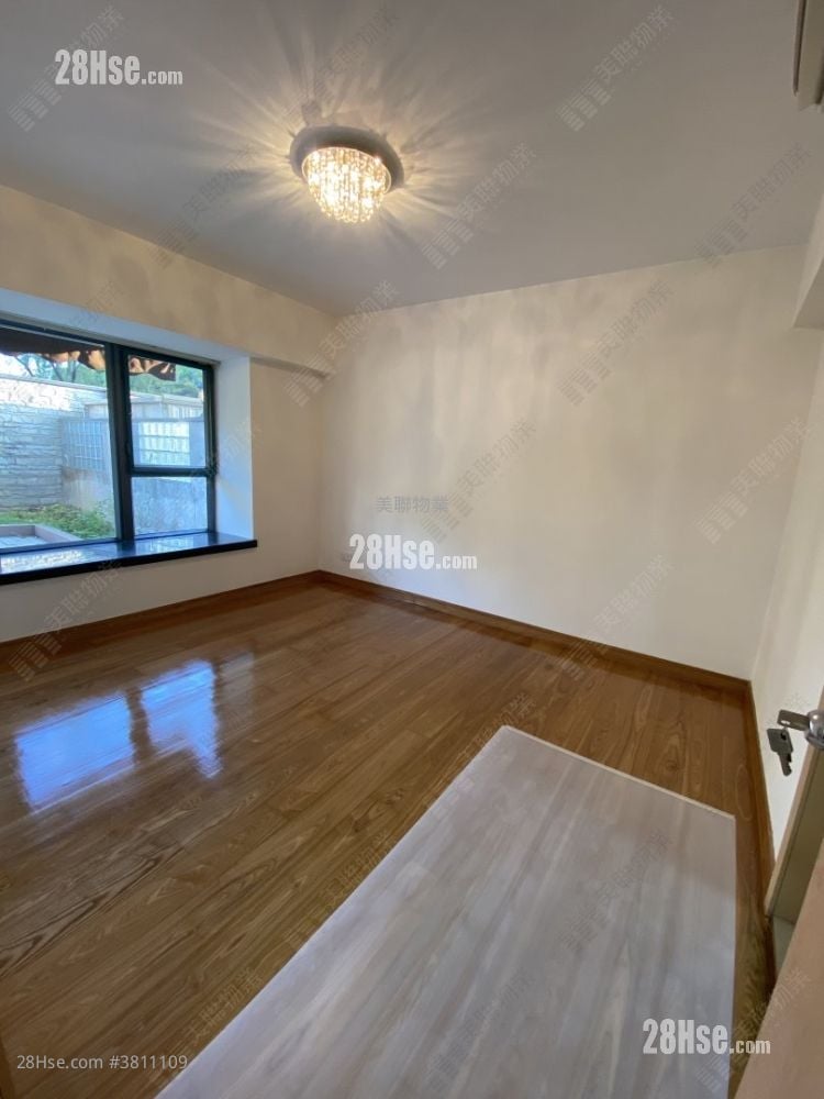 翠峰 售盘 3 房 968 平方尺