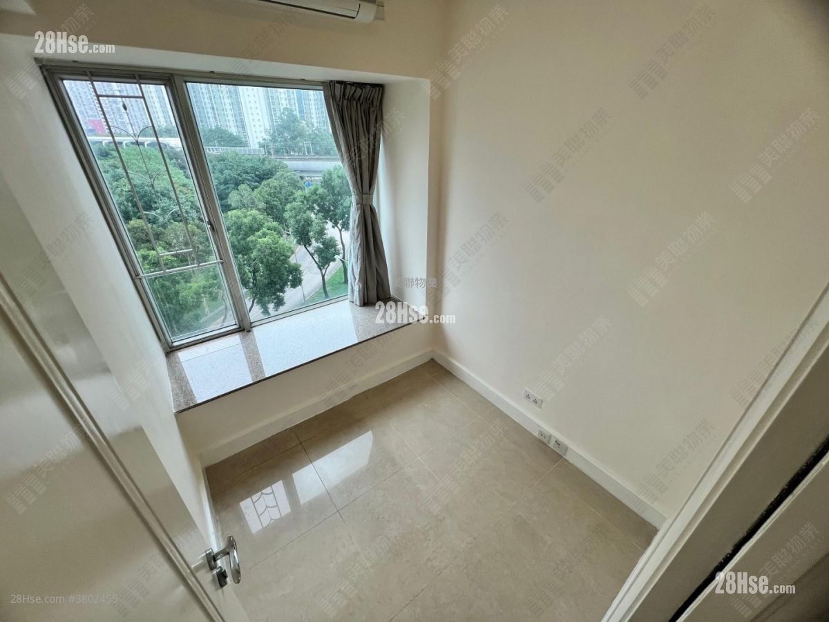 Oceanaire Rental 3 Bedrooms , 2 Bathrooms 785 ft²