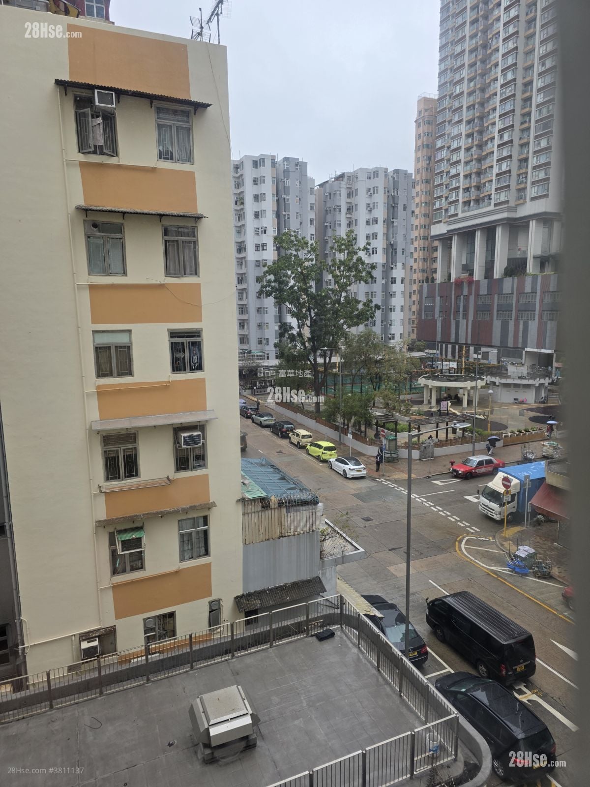 Garning Court Sell 2 Bedrooms , 1 Bathroom 280 ft²