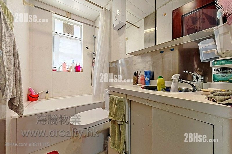 Village House Sell 4 Bedrooms , 3 Bathrooms 1,400 ft²