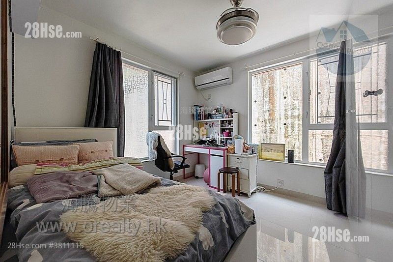 Village House Sell 4 Bedrooms , 3 Bathrooms 1,400 ft²