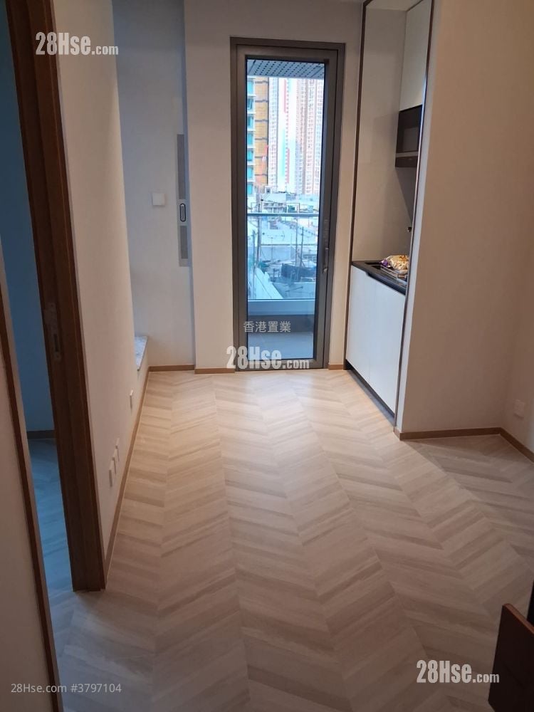 Eight Southpark Rental 1 Bedroom , 1 Bathroom 258 ft²