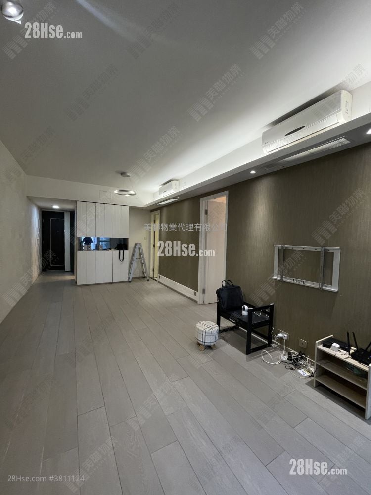 緻藍天 售盤 3 房 , 1 浴室 739 平方呎