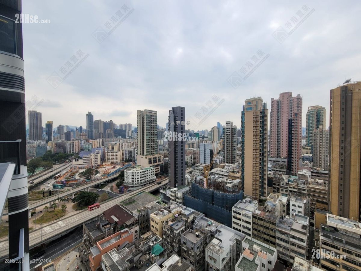 Eight Southpark Rental 1 Bedroom , 1 Bathroom 258 ft²