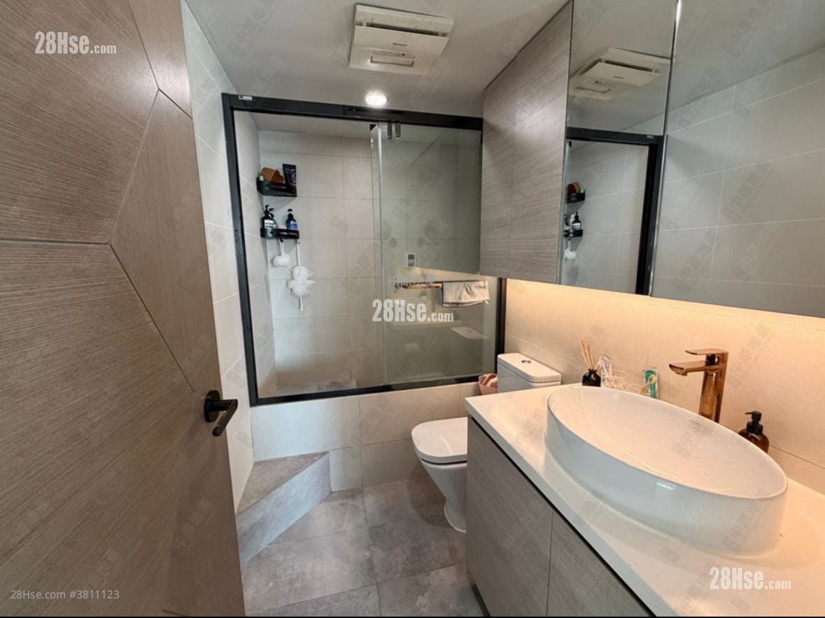 碧海藍天 售盤 1 房 , 1 浴室 499 平方呎