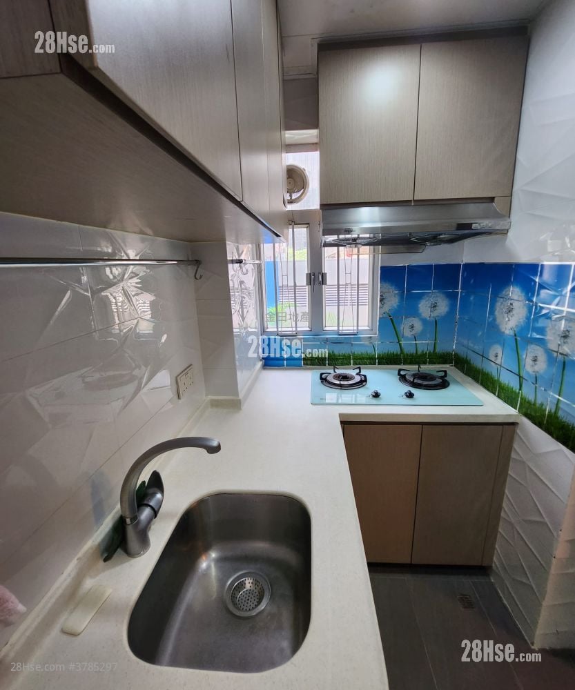 Tonnochy Towers Sell 2 Bedrooms , 1 Bathroom 367 ft²