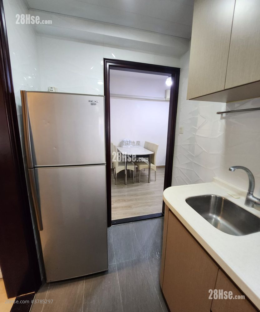 Tonnochy Towers Sell 2 Bedrooms , 1 Bathroom 367 ft²