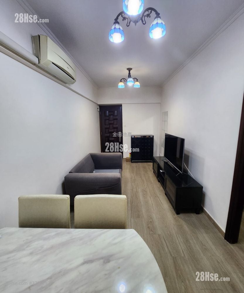 Tonnochy Towers Sell 2 Bedrooms , 1 Bathroom 367 ft²