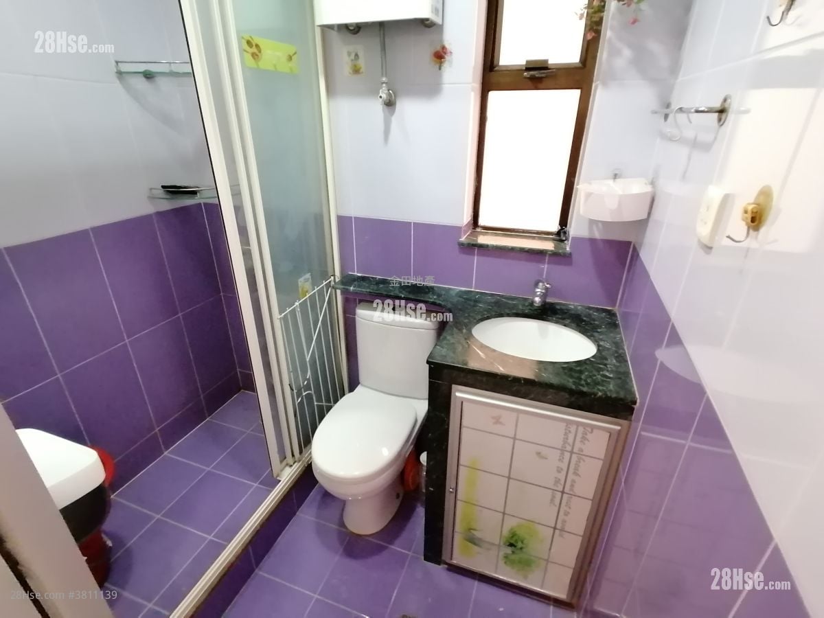 Jade Field Garden Rental 2 Bedrooms , 1 Bathroom 403 ft²