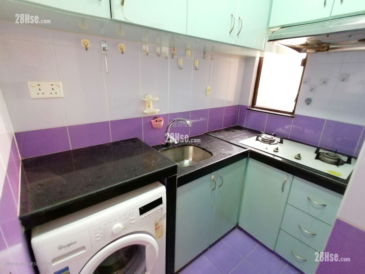 Jade Field Garden Rental 2 Bedrooms , 1 Bathroom 403 ft²