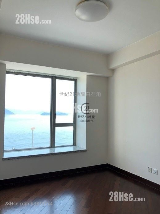 Mayfair By The Sea Rental 4 Bedrooms , 3 Bathrooms 2,003 ft²