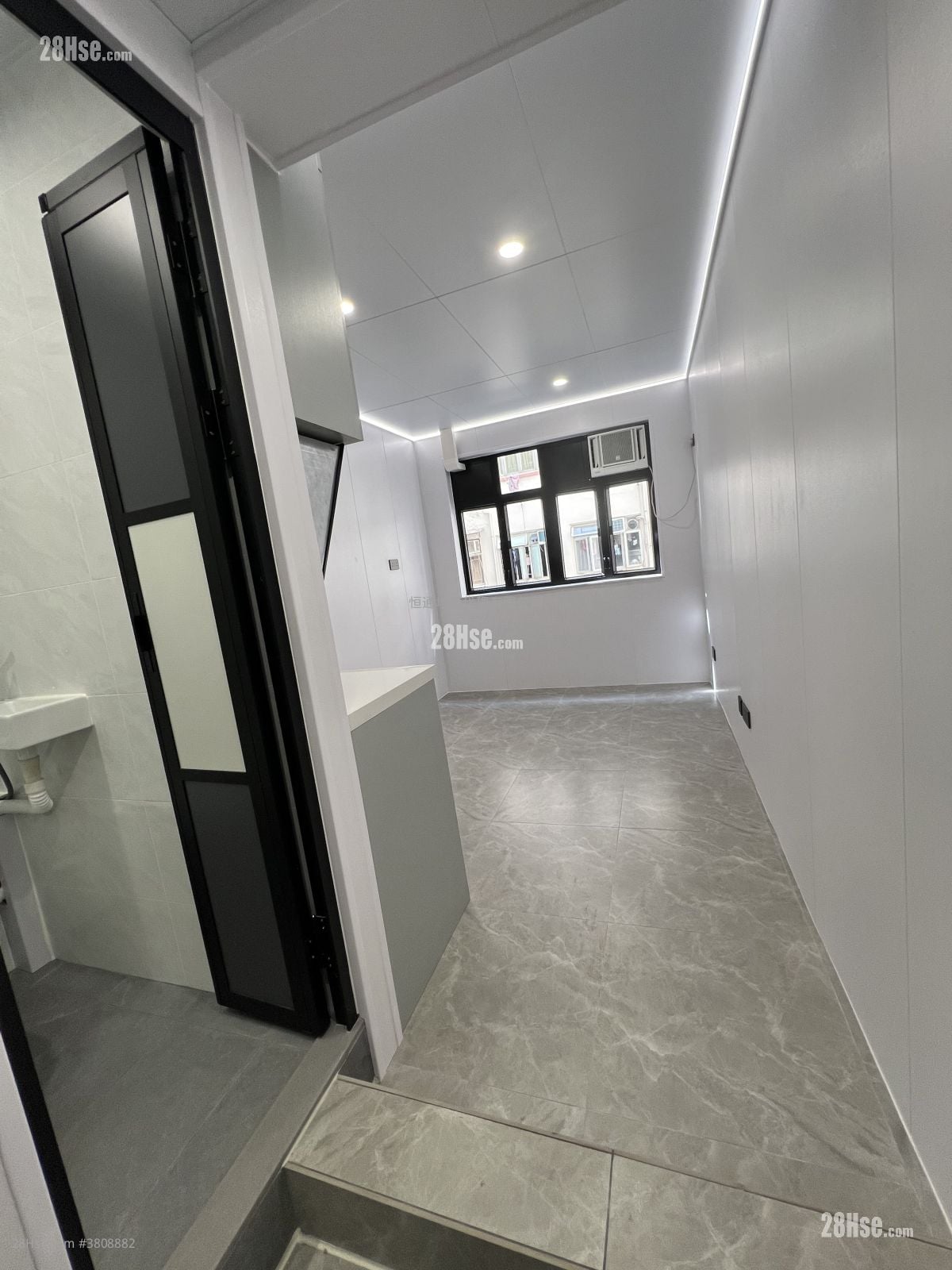 幸福大樓全新靚裝套房租8600