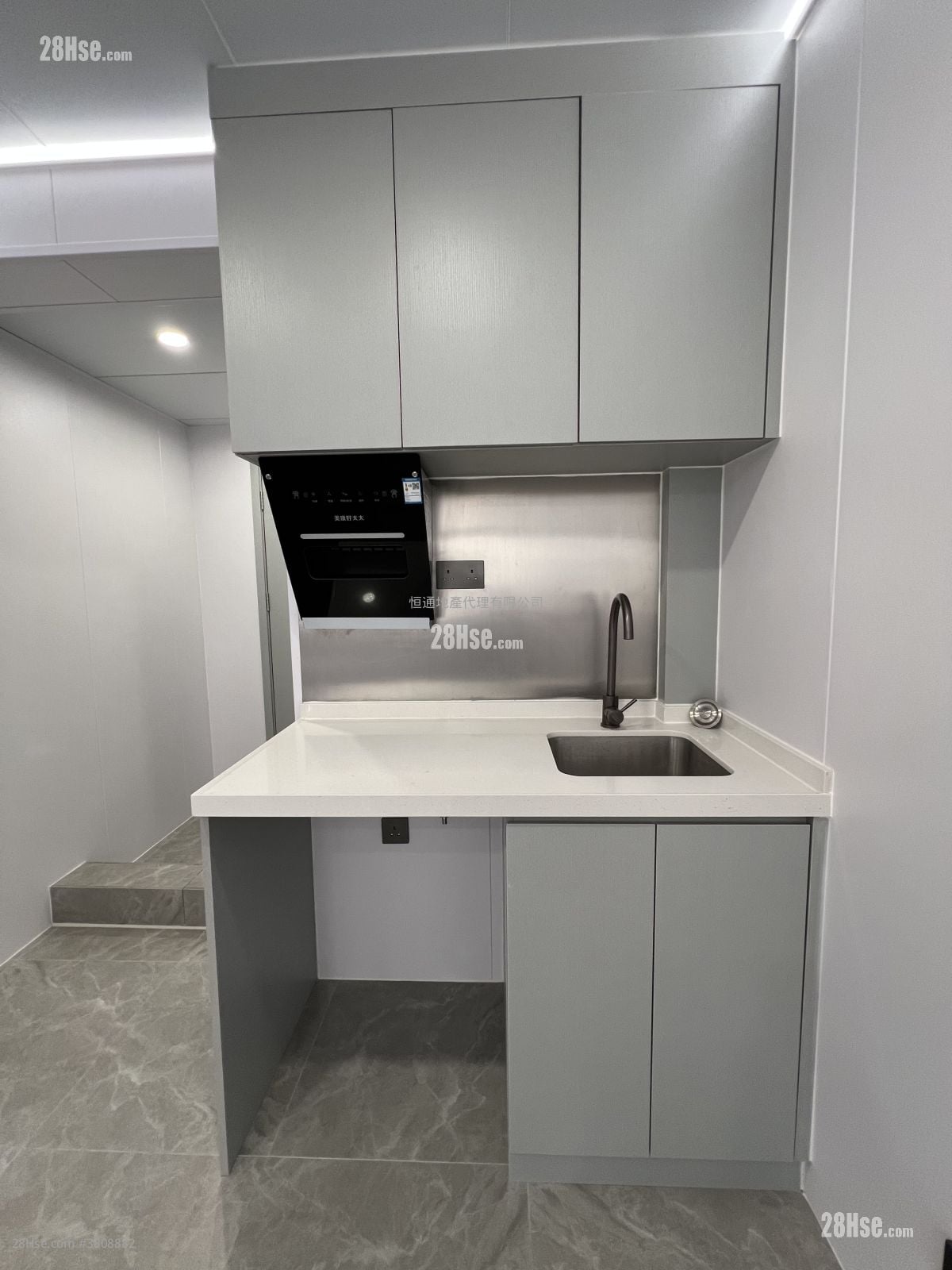 幸福大樓全新靚裝套房租8600