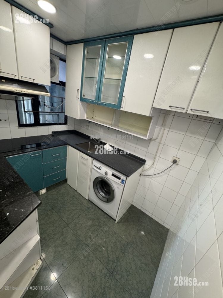 Bayview Garden Sell 3 Bedrooms 708 ft²