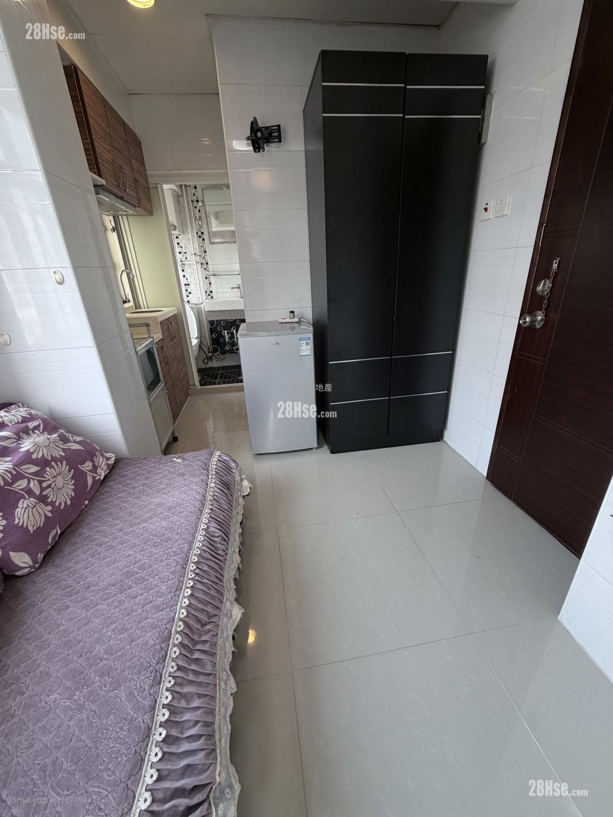 Chinese Mansion Rental 135 ft²