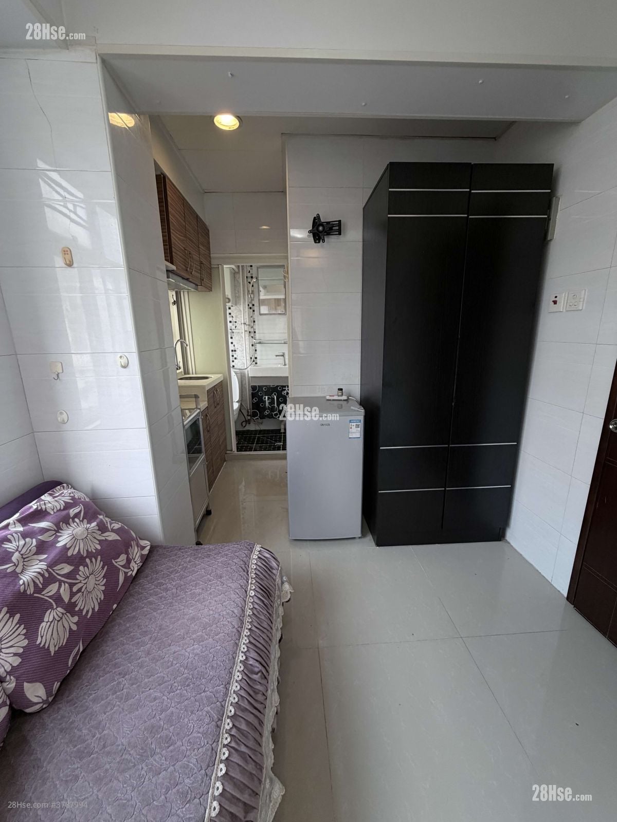 Chinese Mansion Rental 135 ft²