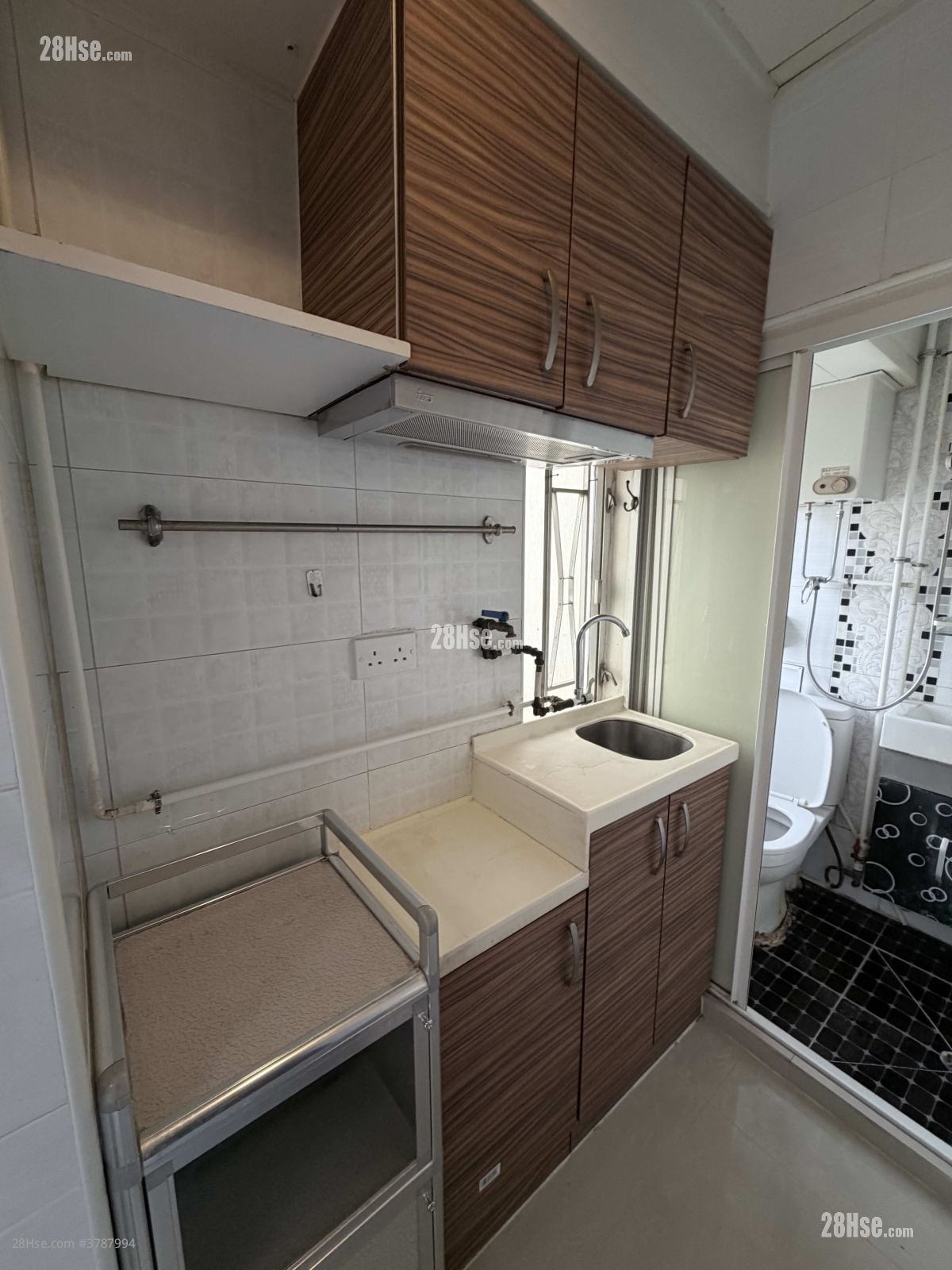 Chinese Mansion Rental 135 ft²