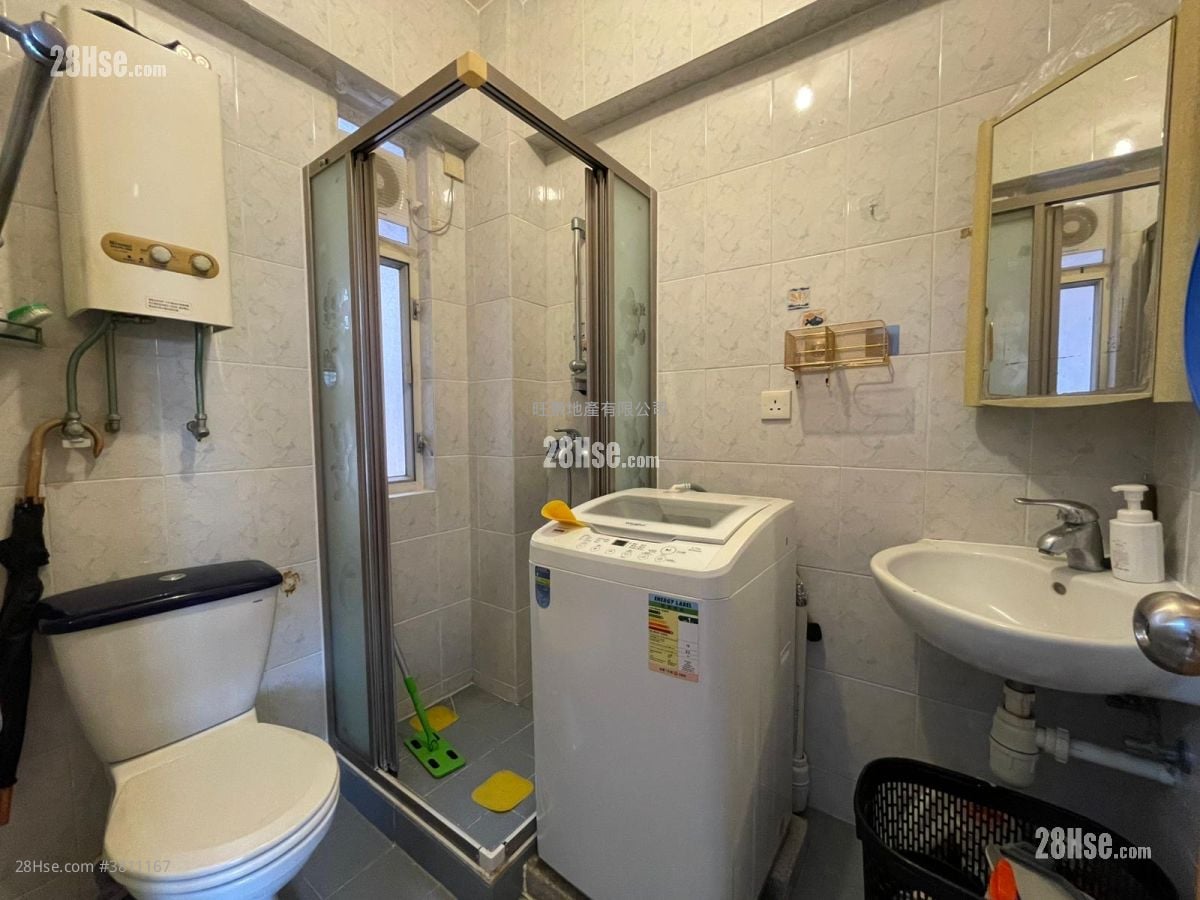 Metro Mansion Sell 2 Bedrooms 313 ft²