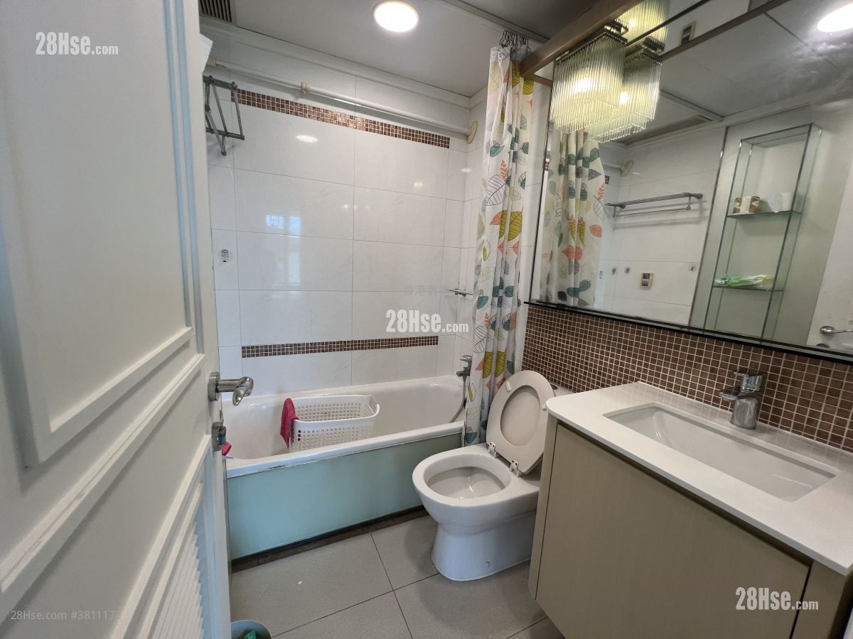 Metro Town Rental 2 Bedrooms , 1 Bathroom 492 ft²