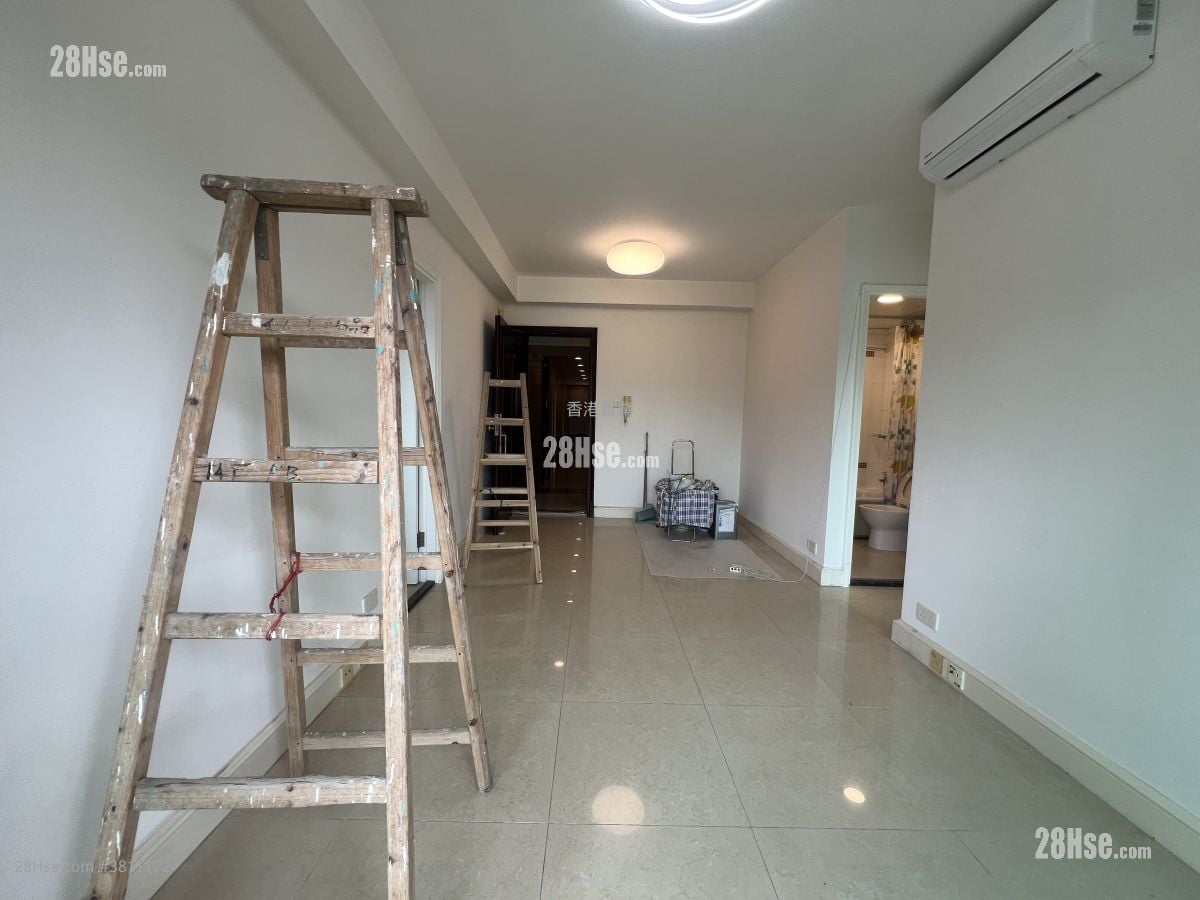 Metro Town Rental 2 Bedrooms , 1 Bathroom 492 ft²