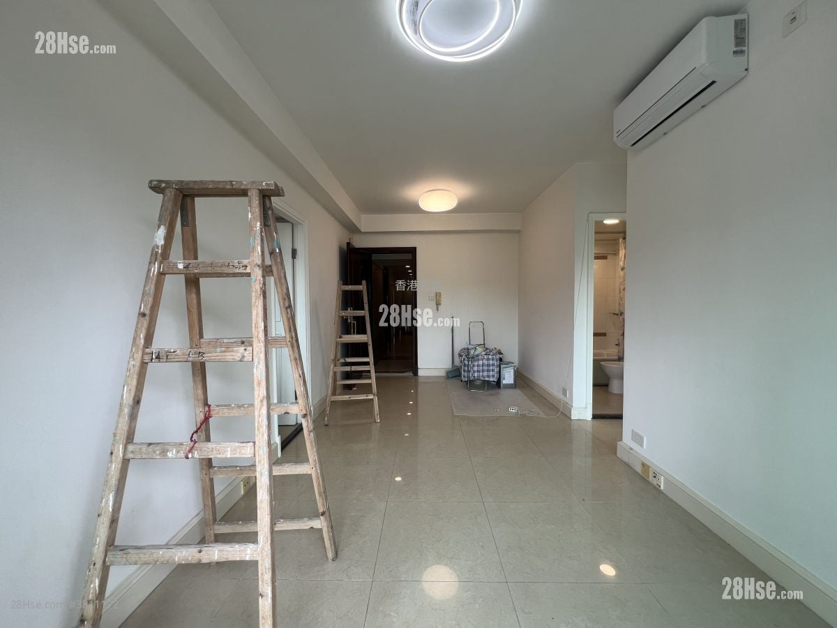 Metro Town Rental 2 Bedrooms , 1 Bathroom 492 ft²