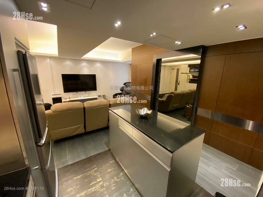 海德大廈 售盤 2 房 , 1 浴室 600 平方呎