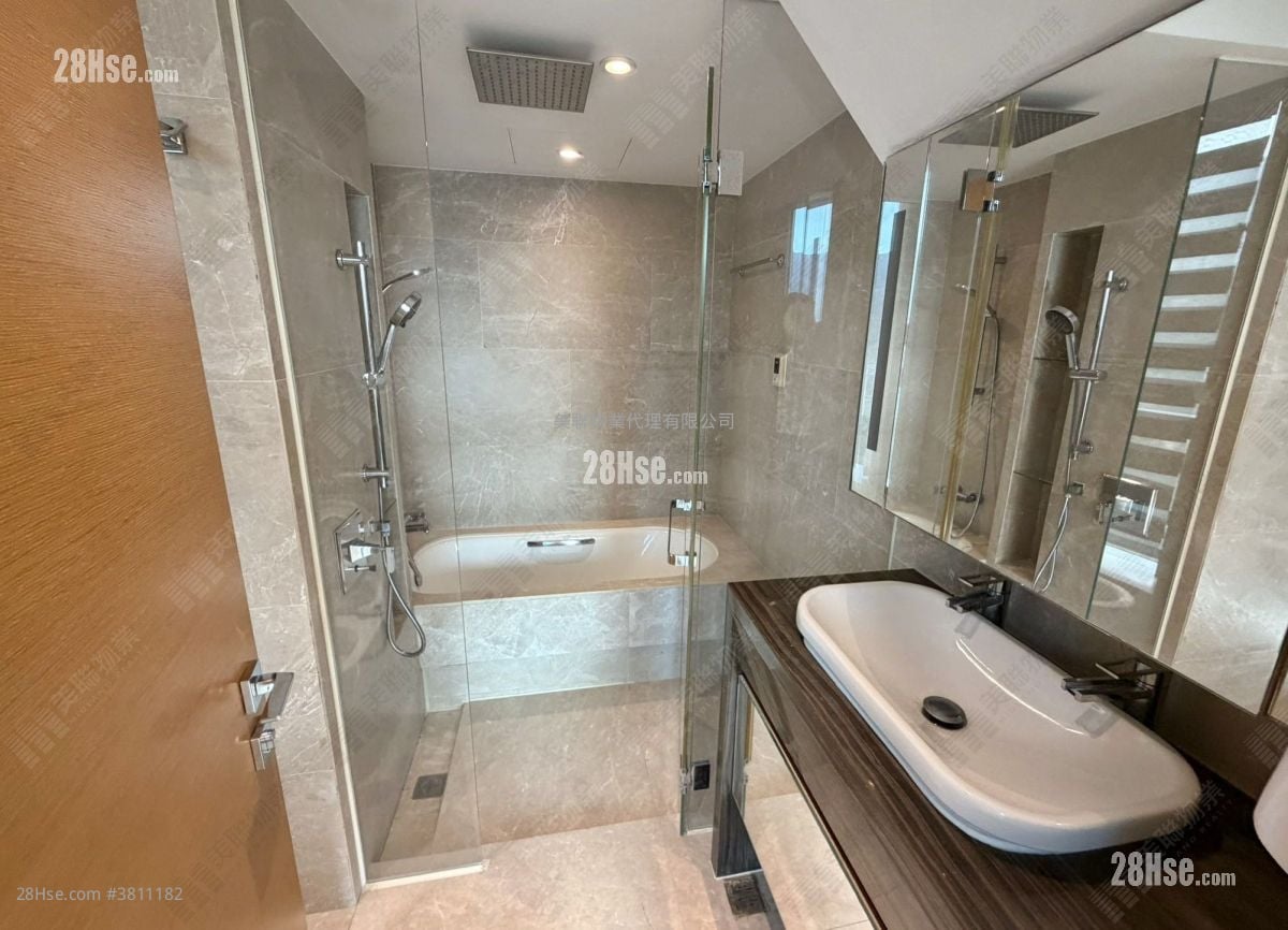 Providence Peak Rental 4 Bedrooms , 3 Bathrooms 1,494 ft²