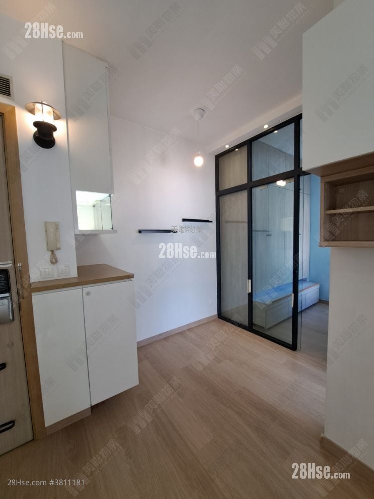 H Cube Sell 2 Bedrooms , 1 Bathroom 395 ft²