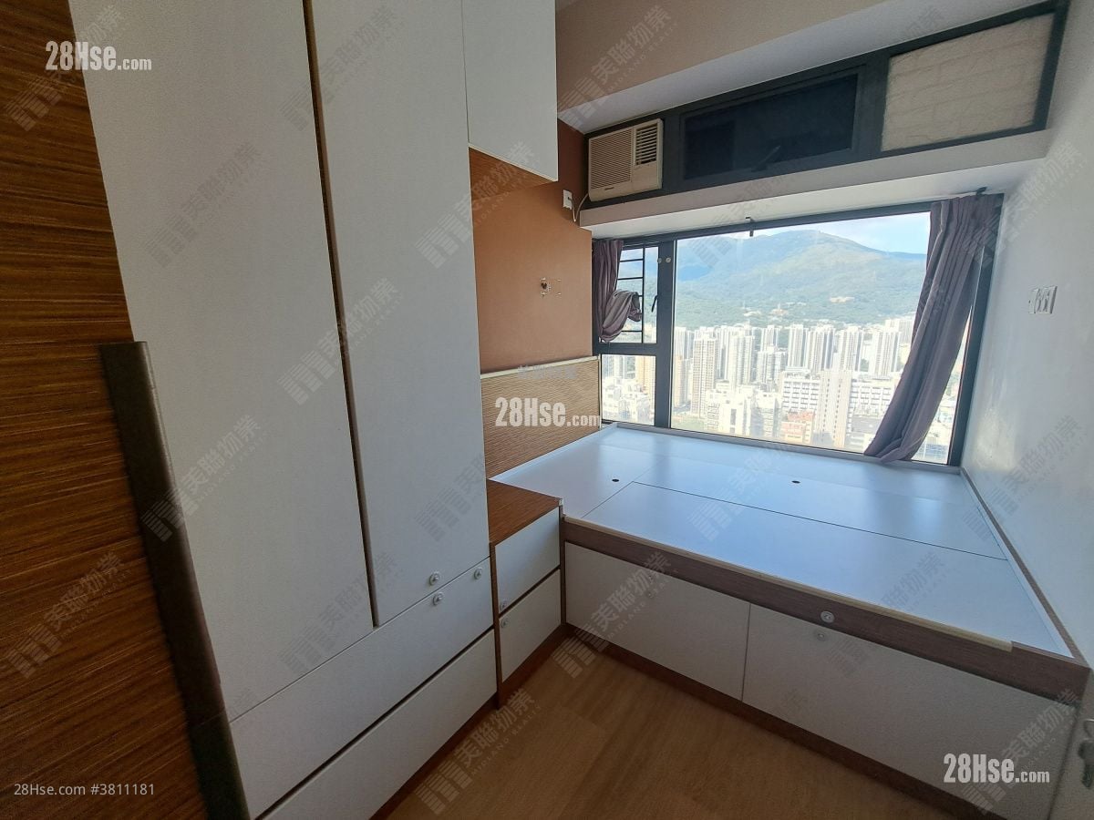 H Cube Sell 2 Bedrooms , 1 Bathroom 395 ft²