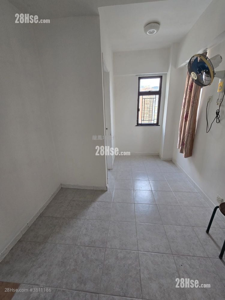 恆運樓 租盤 216 平方呎