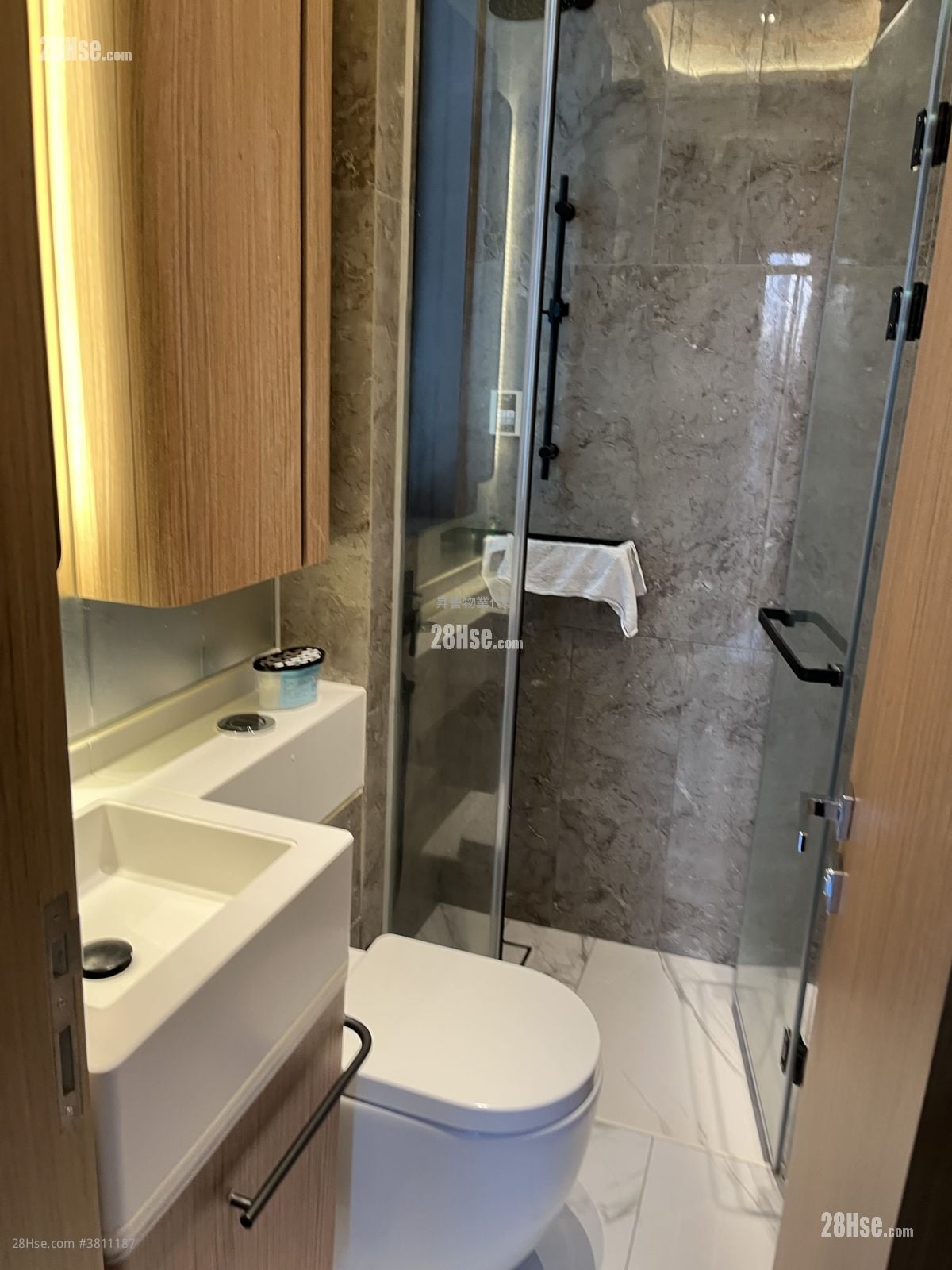 启岸 租盘 2 房 , 1 浴室 391 平方尺