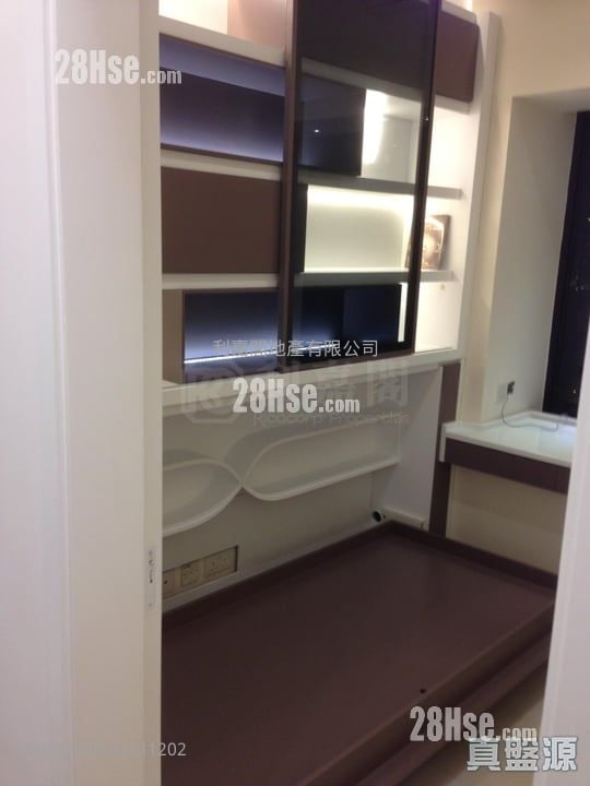 凱旋門 售盤 3 房 , 2 浴室 791 平方呎