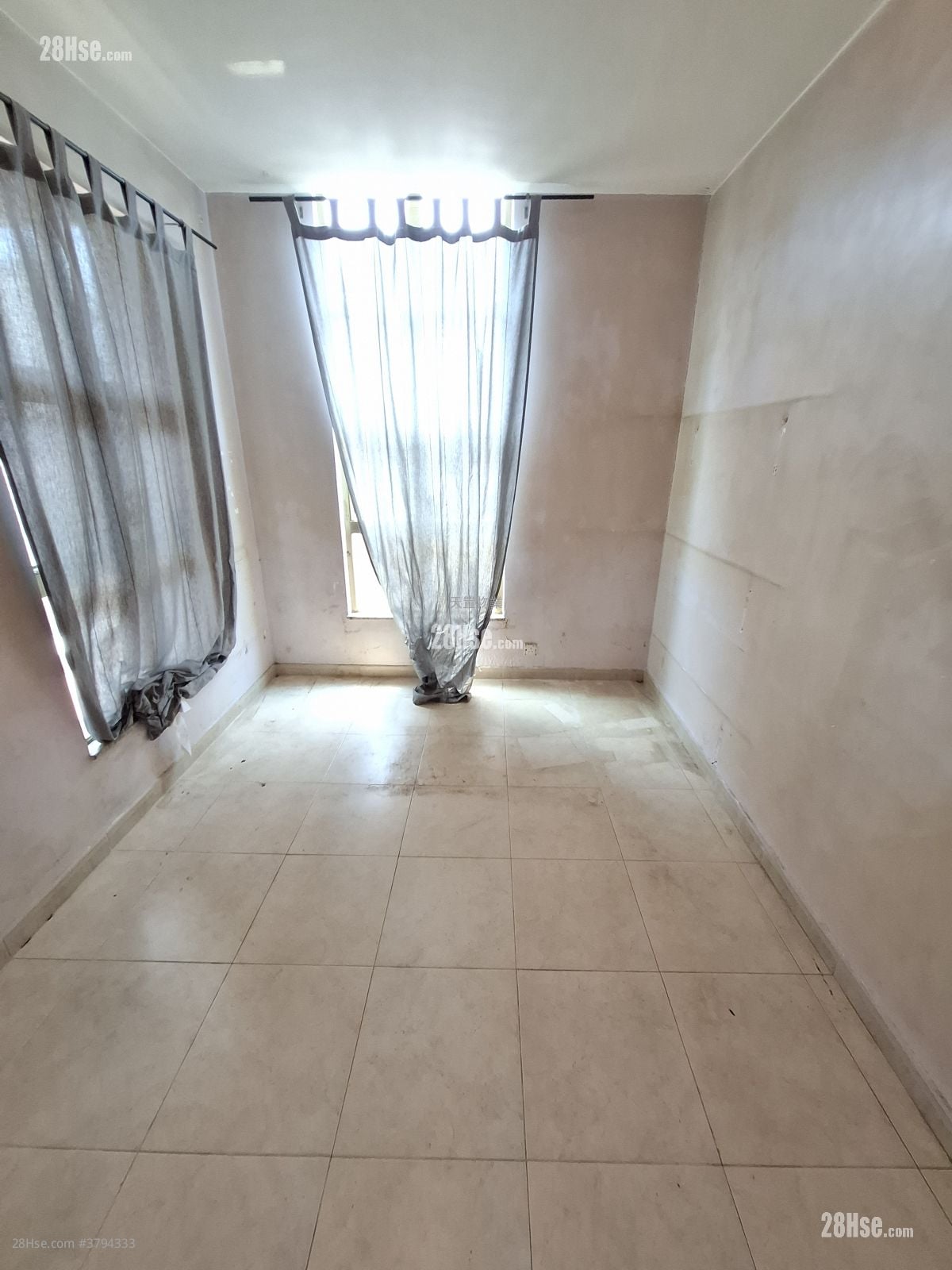 盈溢居 售盘 3 房 , 1 浴室 700 平方尺