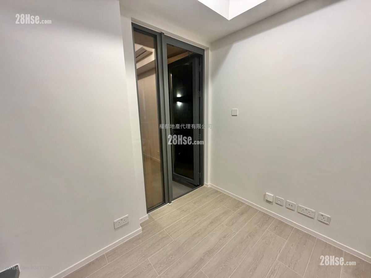 荟鸣 租盘 1 房 , 1 浴室 200 平方尺