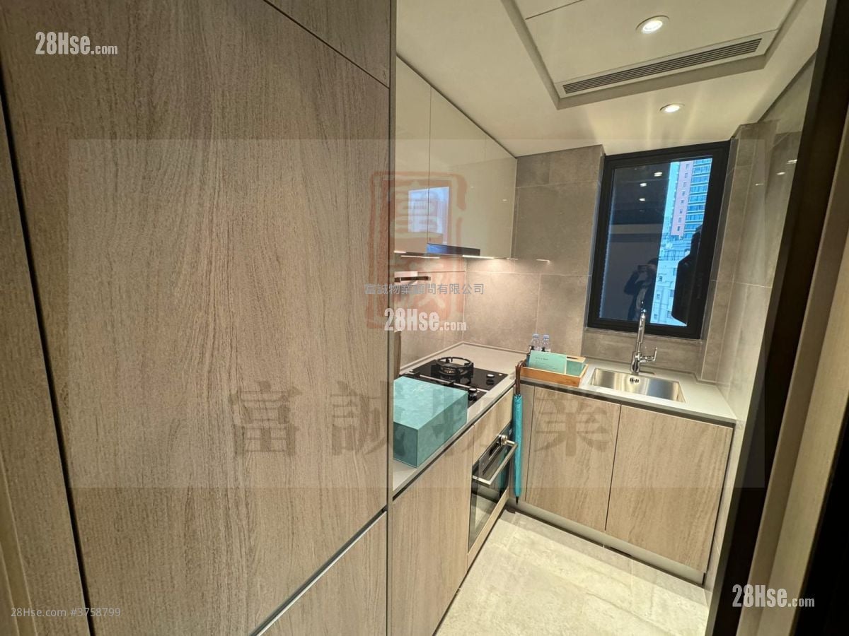 蔚蓝东岸 租盘 2 房 , 1 浴室 520 平方尺