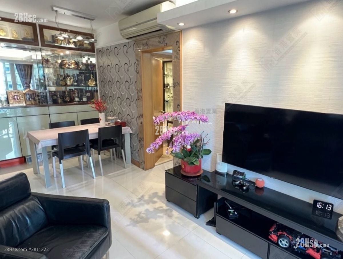 泓景臺 售盤 3 房 735 平方呎