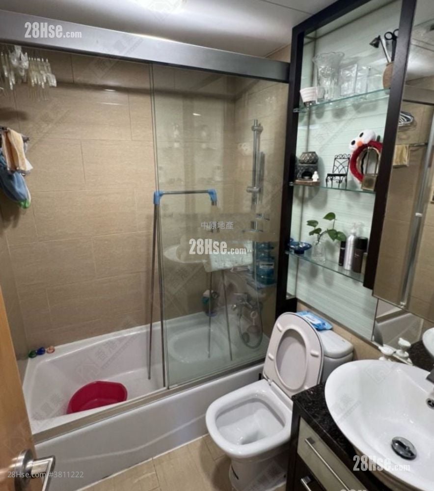 泓景臺 售盤 3 房 735 平方呎