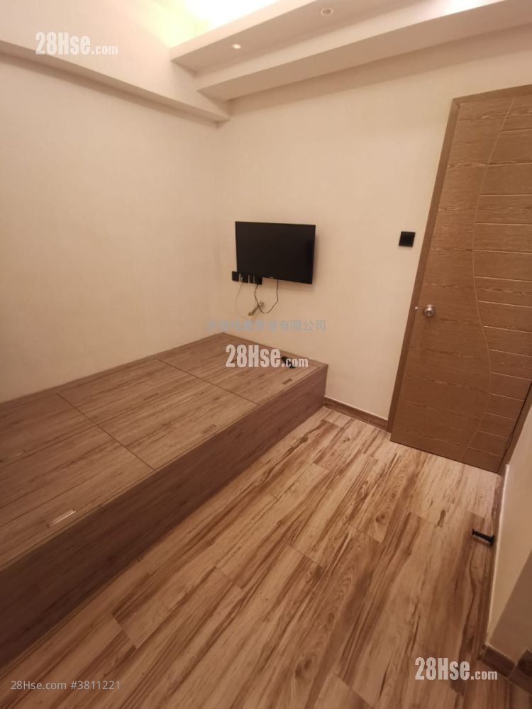 Chinese Mansion Rental 1 Bathroom 130 ft²