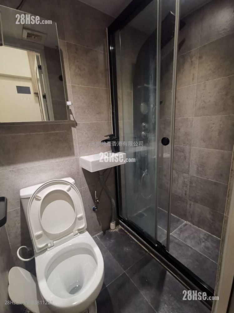 Chinese Mansion Rental 1 Bathroom 130 ft²