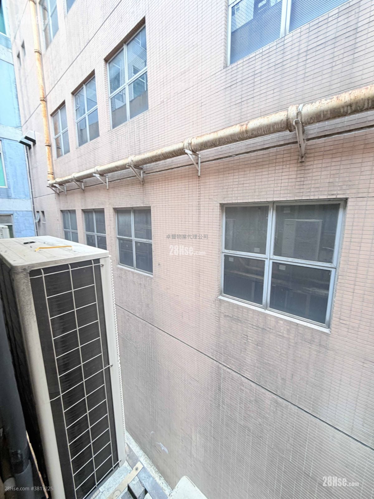 香港工業中心 租盤 2 房 , 2 廁所 2,050 平方呎