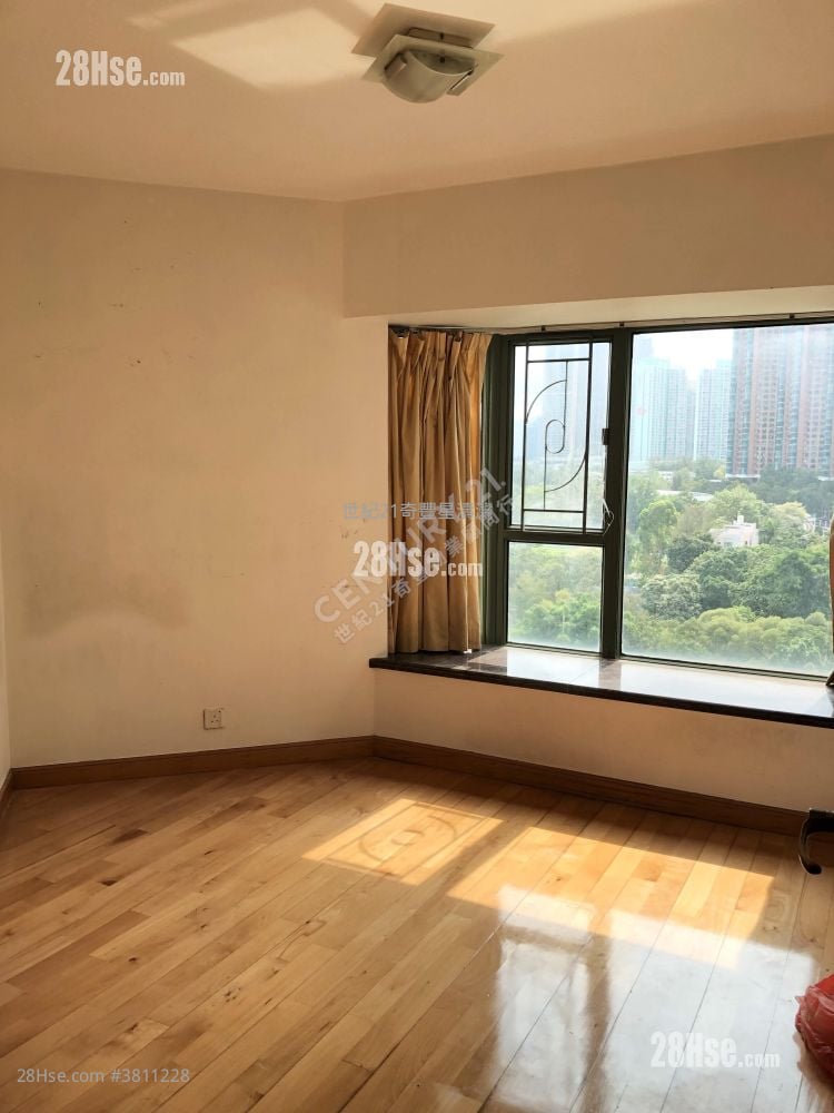 海典居 租盘 3 房 , 2 浴室 1,066 平方尺