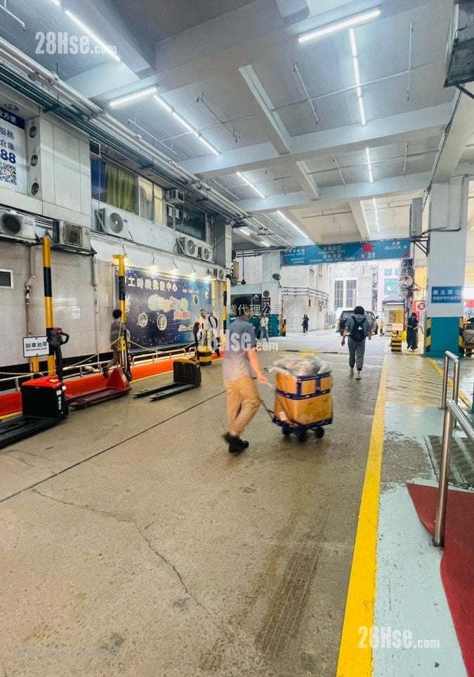 香港工業中心 租盤 2 房 , 2 廁所 2,050 平方呎