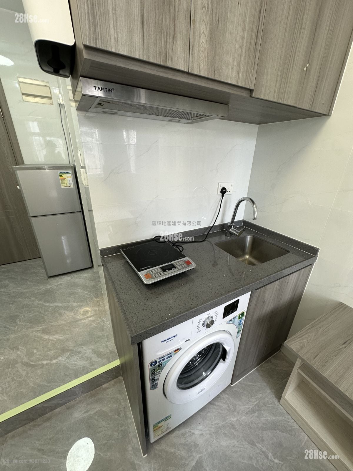 利興大樓 租盤 開放式間隔 , 1 浴室 180 平方呎