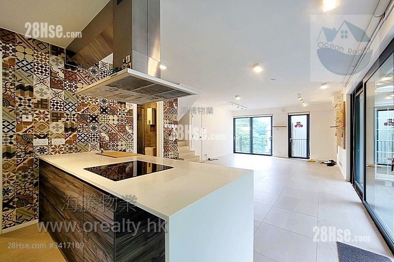 村屋 售盘 3 房 , 3 浴室 1,400 平方尺