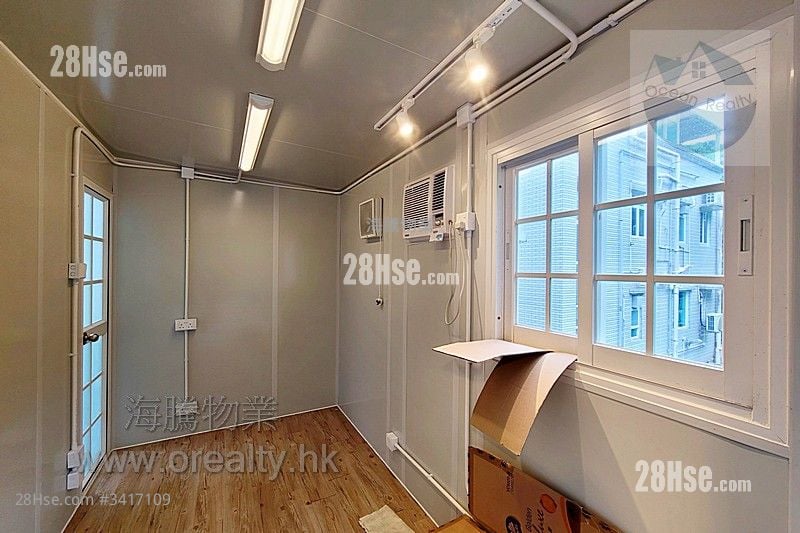 村屋 售盘 3 房 , 3 浴室 1,400 平方尺