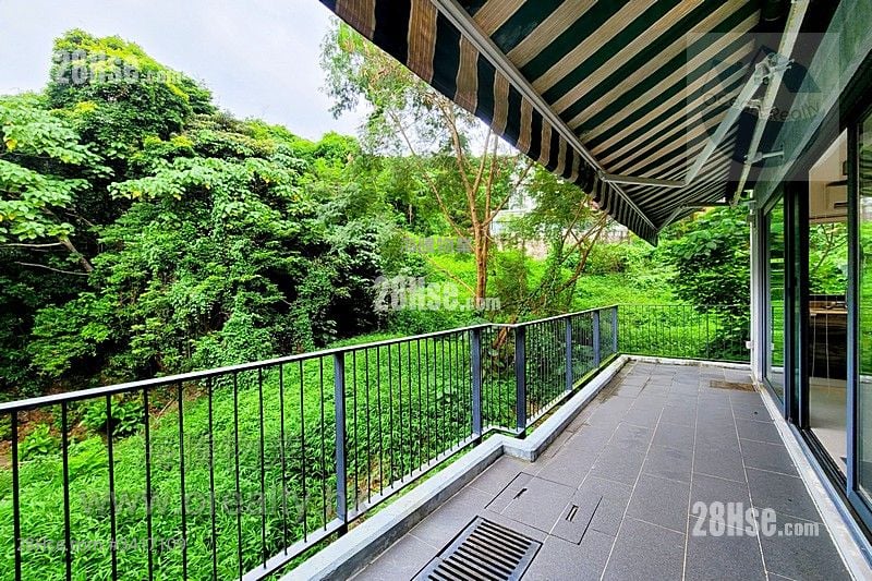 村屋 售盘 3 房 , 3 浴室 1,400 平方尺