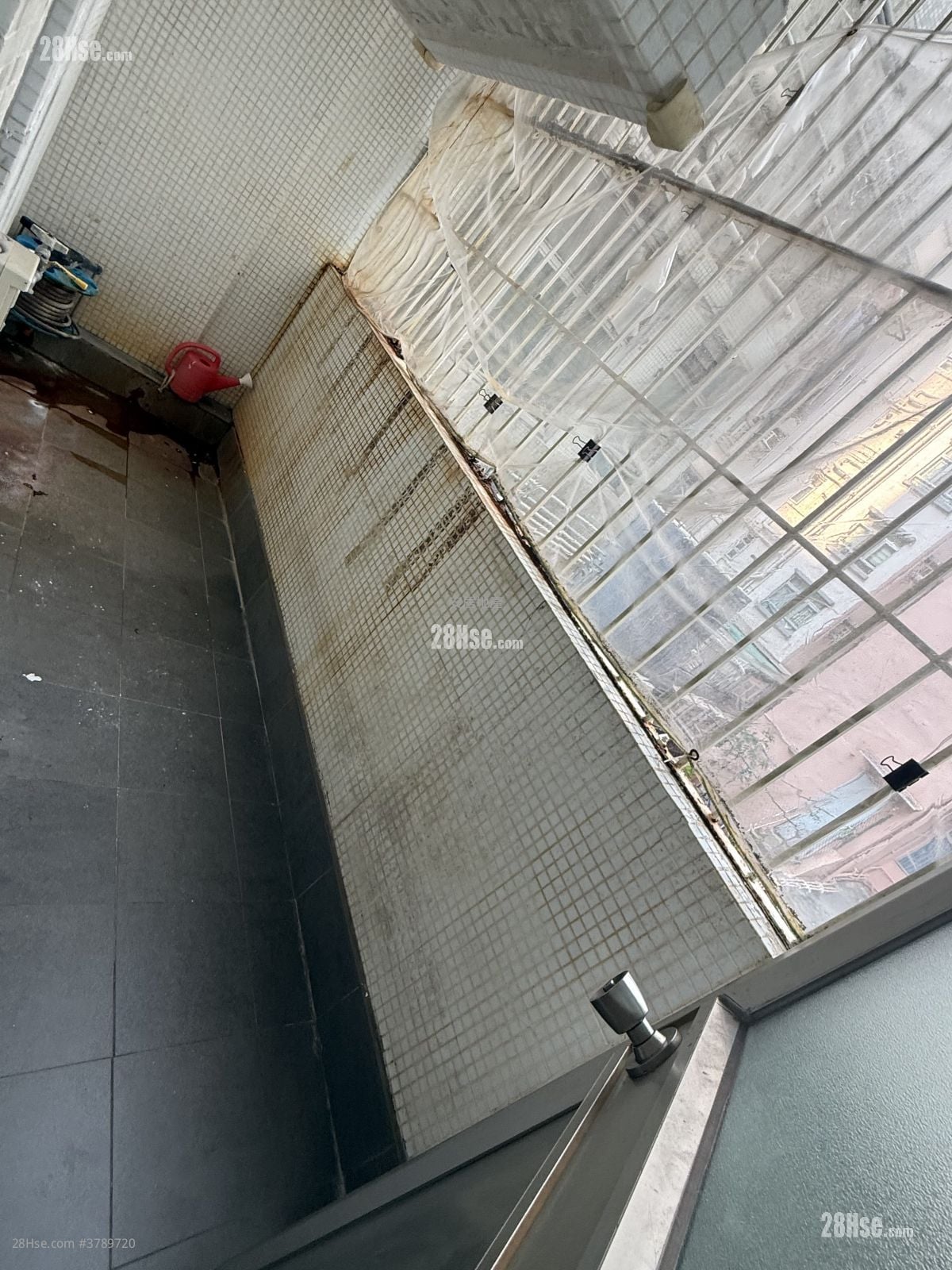 乐兴大厦 租盘 2 房 383 平方尺