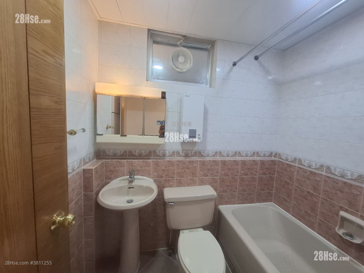 太古城 租盤 3 房 , 2 浴室 749 平方呎