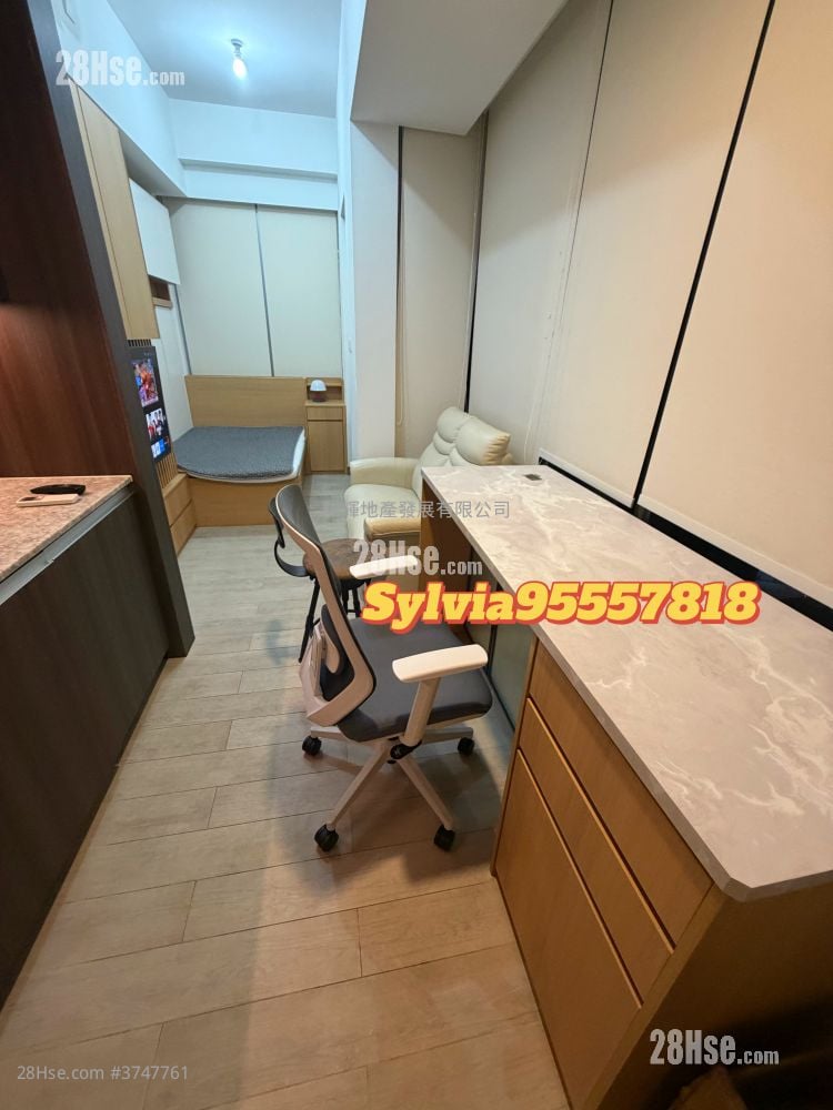 L Living 23 Sell Studio , 1 Bathroom 276 ft²