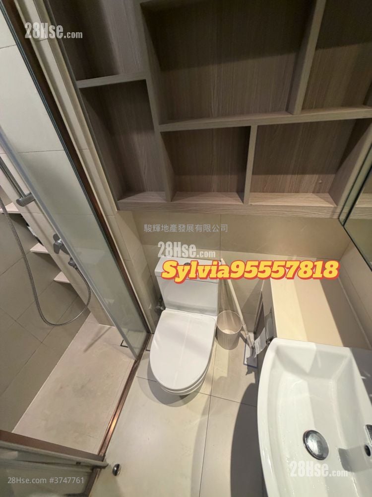 L Living 23 Sell Studio , 1 Bathroom 276 ft²